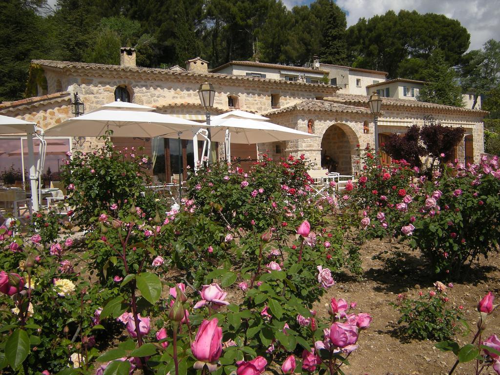 Les Chambres Du Restaurant Le Castellaras - Teritoria Fayence Exteriör bild