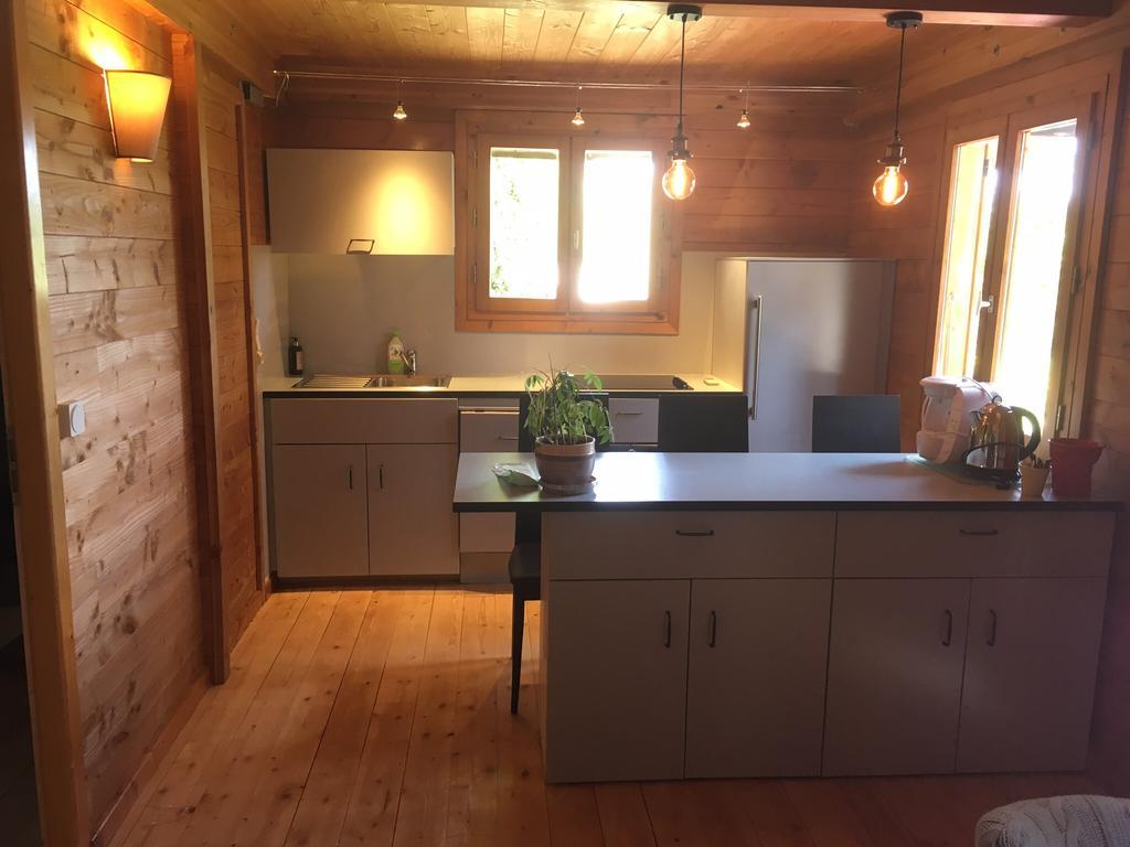 Les Chambres Du Restaurant Le Castellaras - Teritoria Fayence Exteriör bild